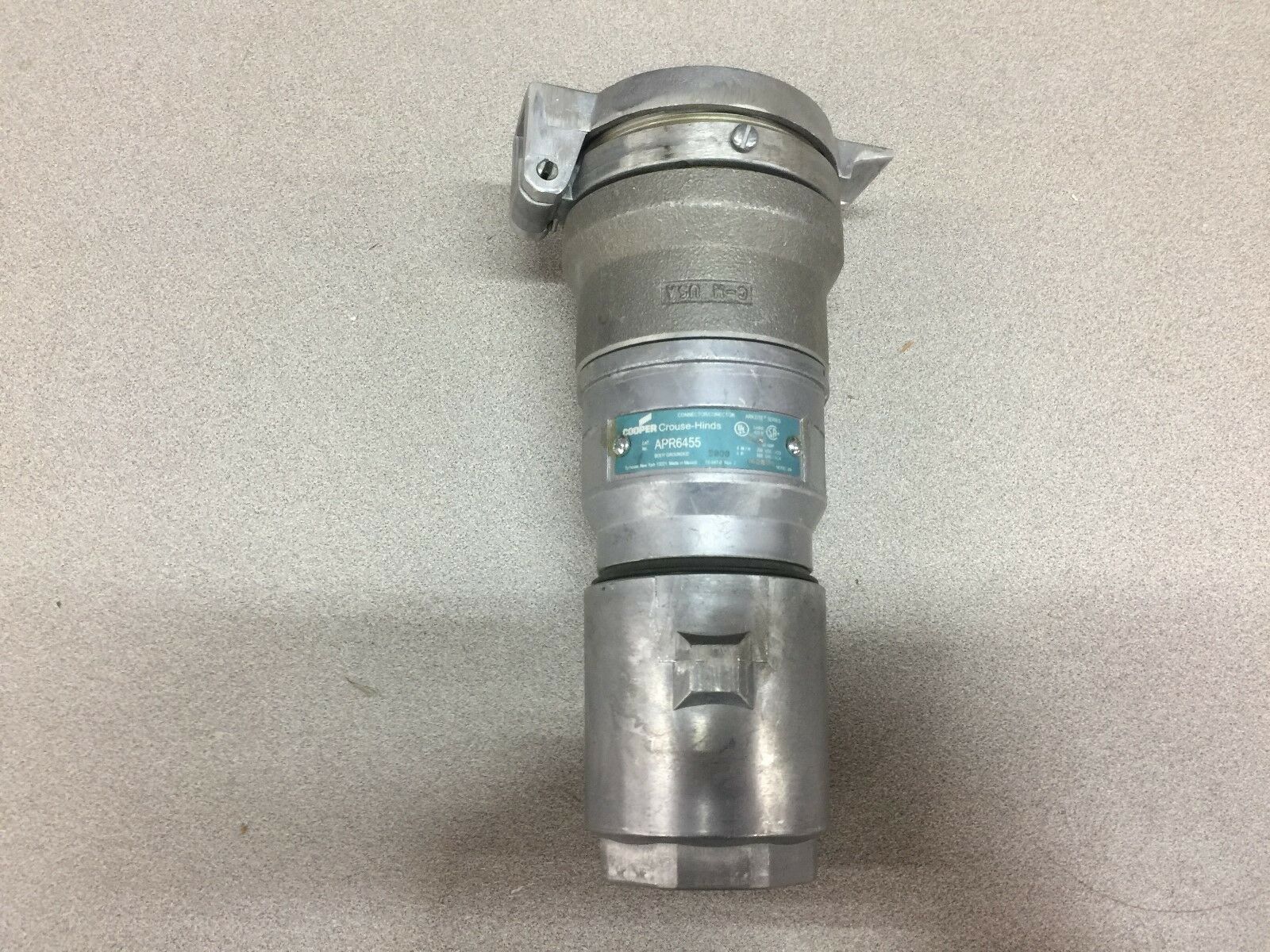NEW NO BOX COOPER 4WIRE 600VAC ARKTITE CONECTOR APR6455