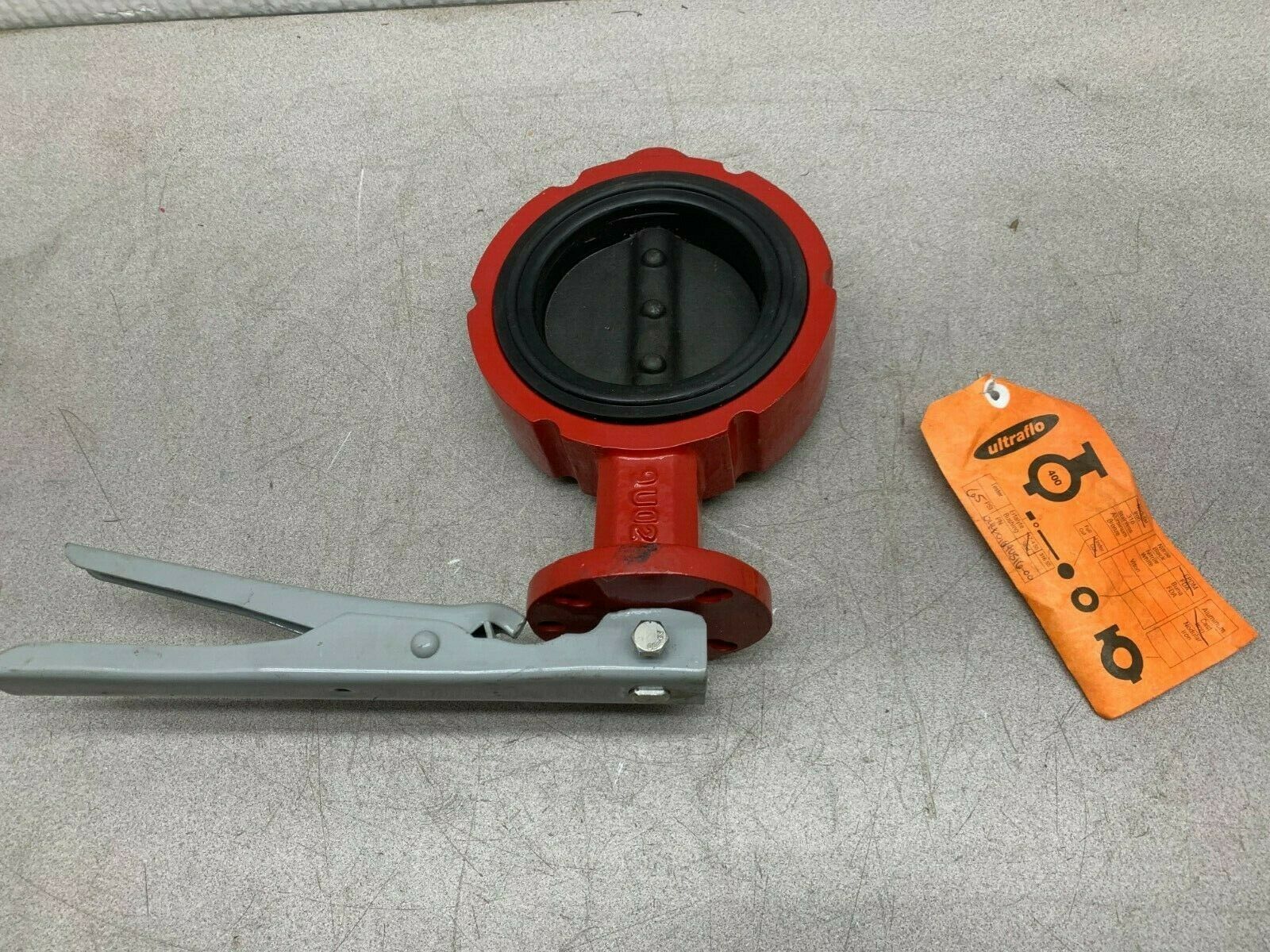 NEW ULTRAFLO IRON BUTTERFLY VALVE WITH HANDLE 04400169V516-00