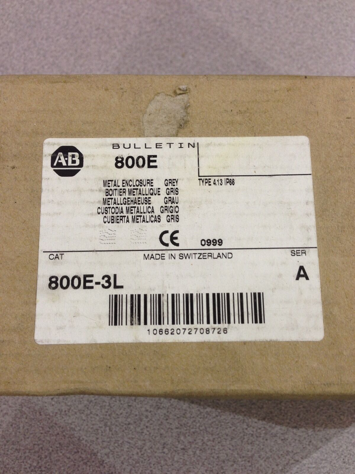 NEW IN BOX ALLEN-BRADLEY PUSH BUTTON METAL ENCLOSURE 800E-3L SER A (C8)