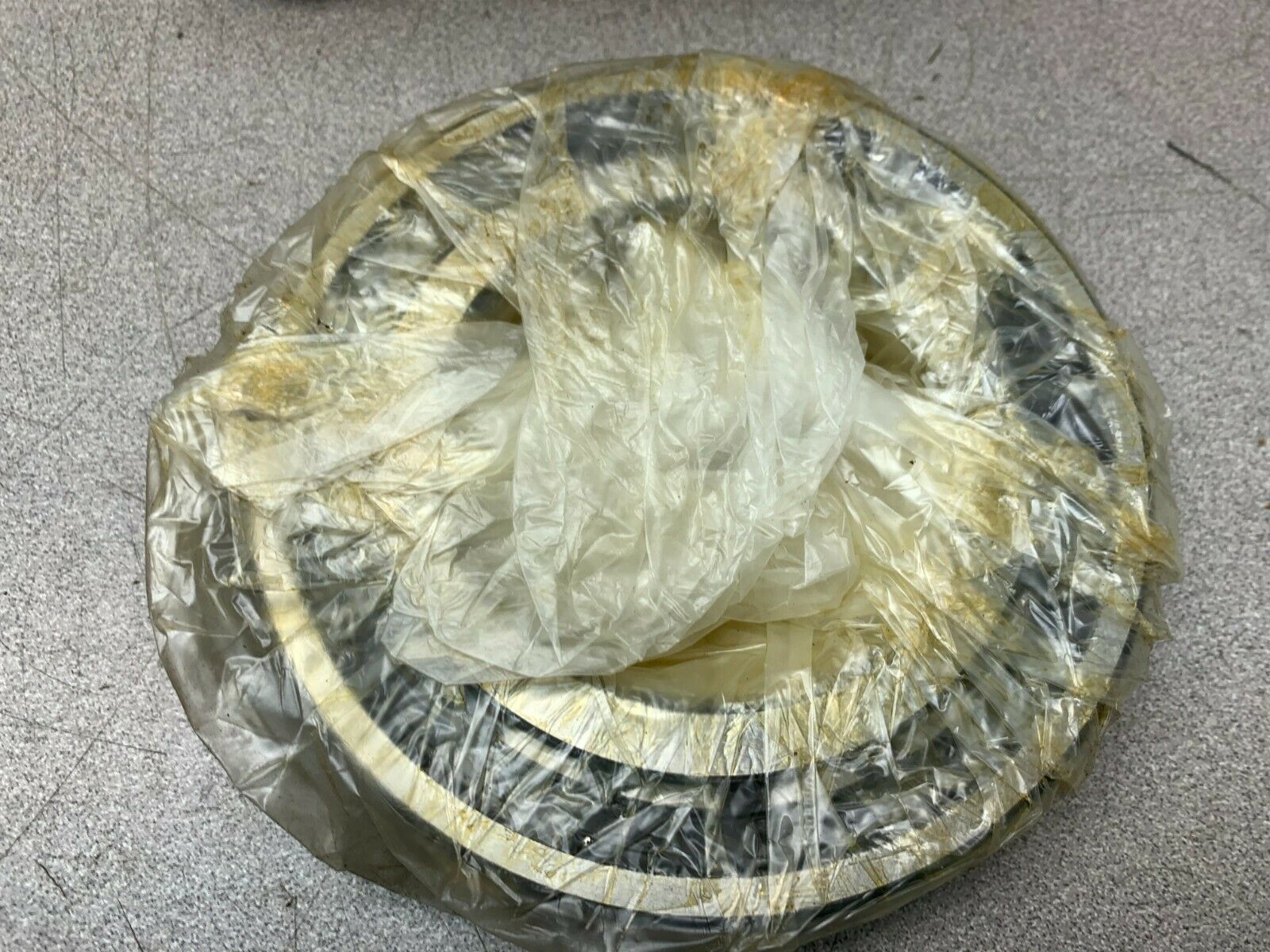 NEW IN BOX SKF ROLLER BEARING 20216 TN9