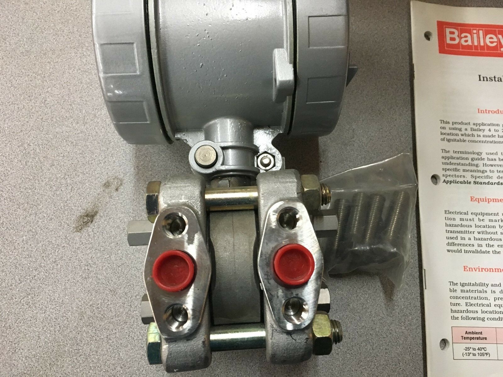 NEW IN BOX BAILEY FISCHER DIFFERENTIAL PRESSURE TRANSMITTER PTDDB12120ED010