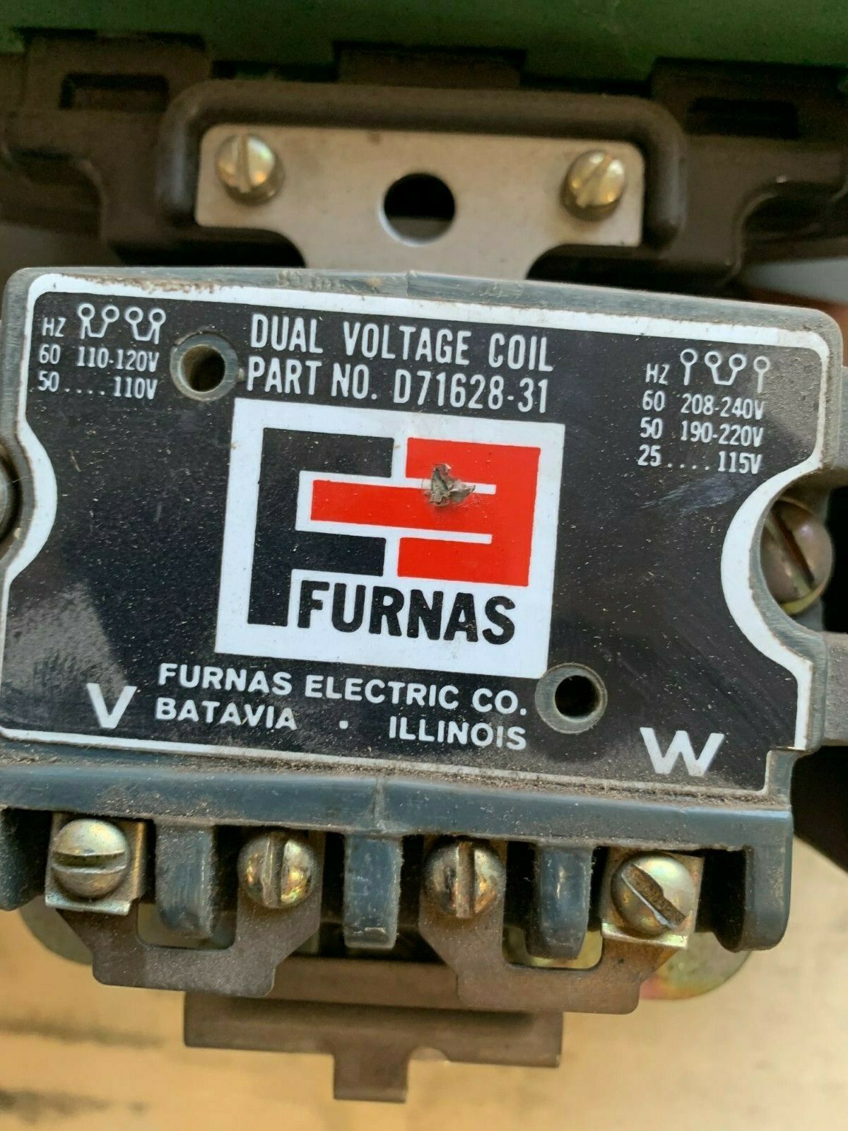 USED FURNAS SIZE 4 REVERSING STARTER 40JB32AAA WITH 14JB32AA81A AND D71628-31