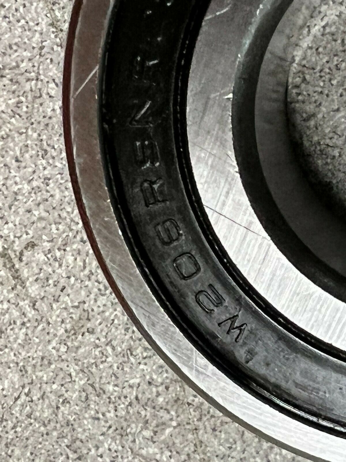 NEW IN BOX KYK W206FFL W206 2RS NR C3 SRI2 BALL BEARING W206RSNRC3