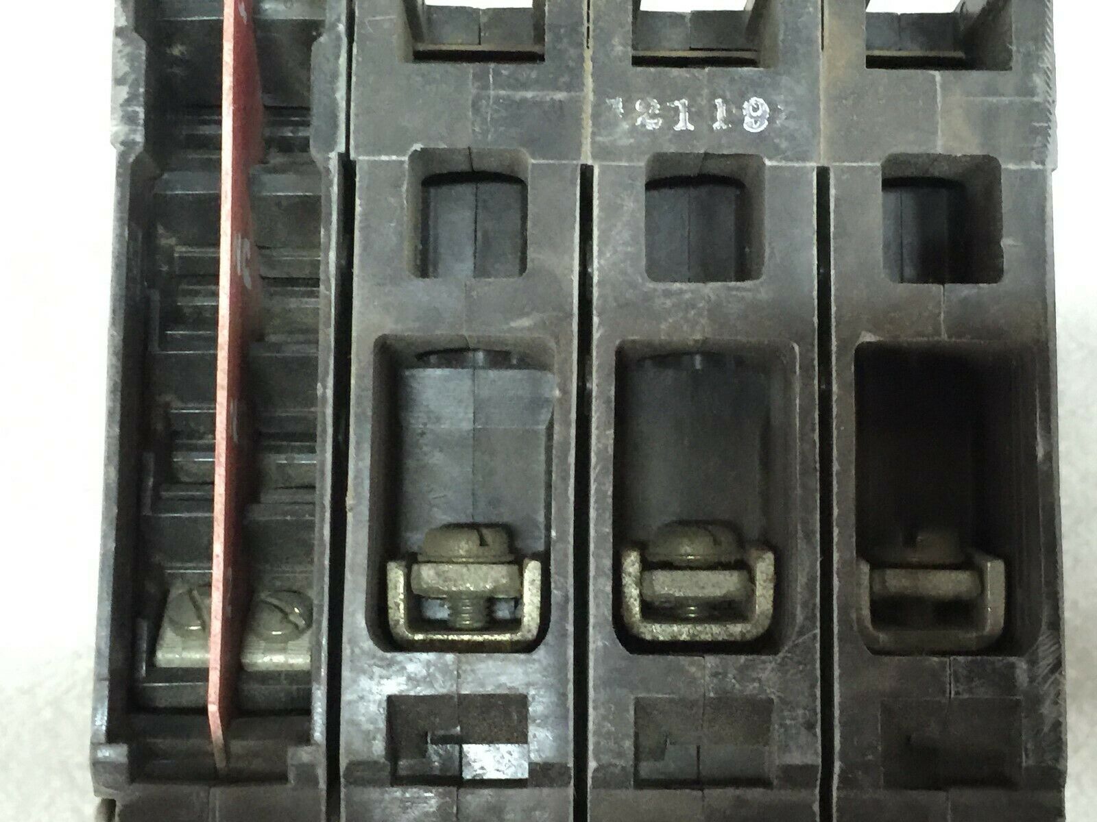 USED SIEMENS 10AMP 3POLE 600VAC 250VDC BREAKER WITH SHUNT TRIP ED63A010 / S01ED