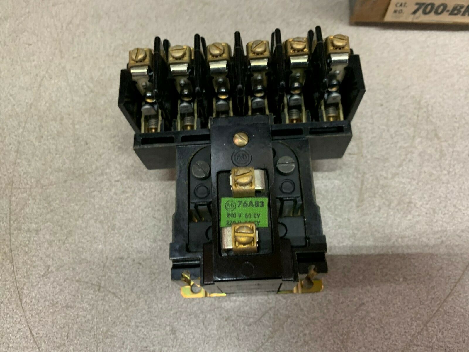 NEW IN BOX ALLEN-BRADLEY TYPE BR AC RELAY 700-BR600A2 SERIES A