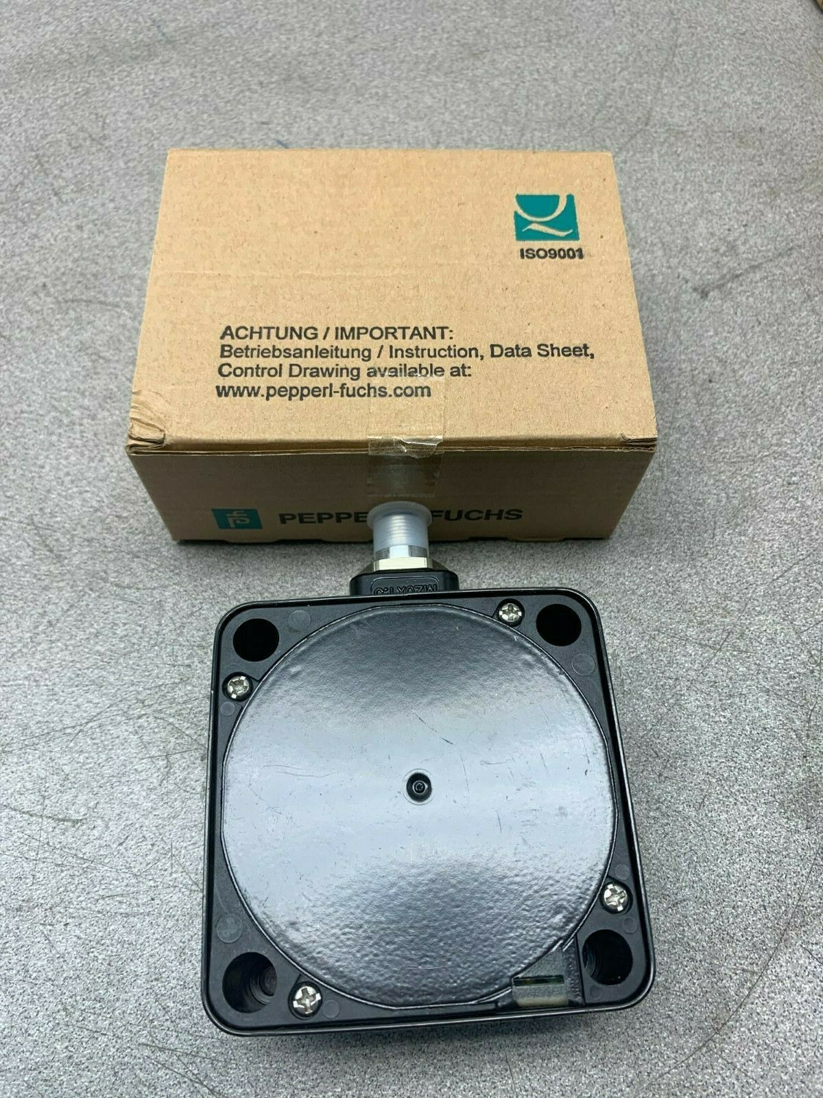 NEW IN BOX PEPPERL+FUCHS 118778 SENSOR NCB50-FP-E34-C-P3-V1