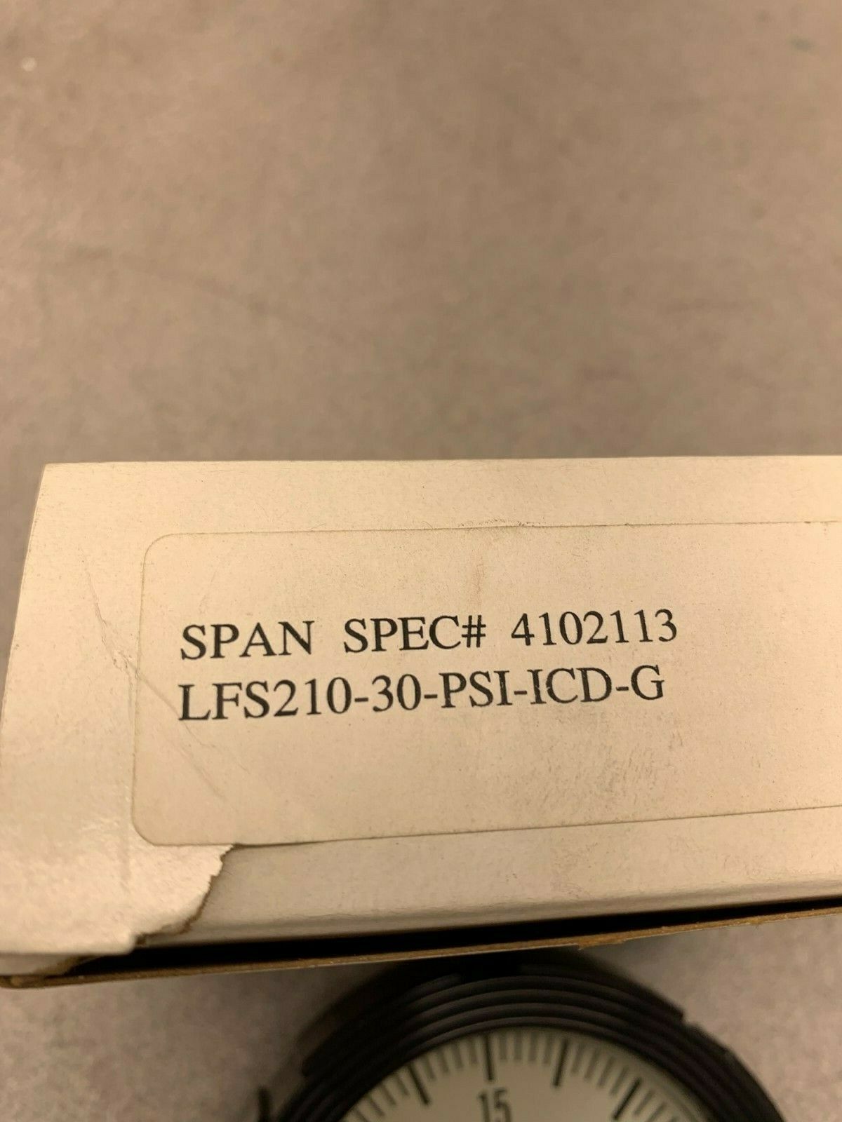 NEW IN BOX SPAN PRESSURE GAUGE LFS210-30-PSI-ICD-G