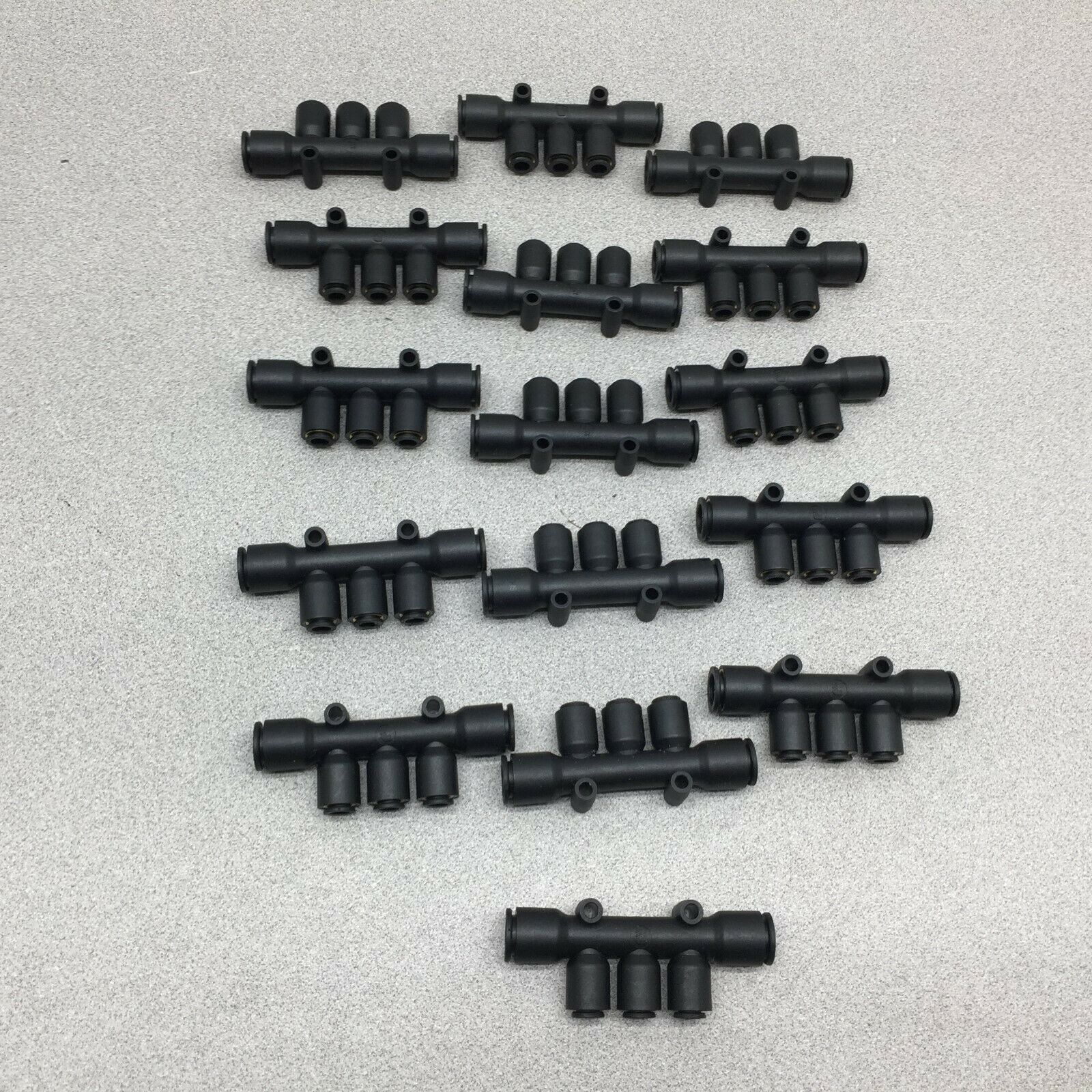 NEW NO BOX (LOT OF 16) LEGRIS (M10 XM10) X (M6 M6 M6) MANIFOLD M57400008