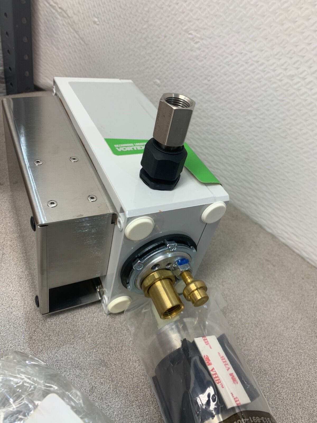 NEW IN BOX VORTEX HAZARDOUS LOCATION A/C 7525