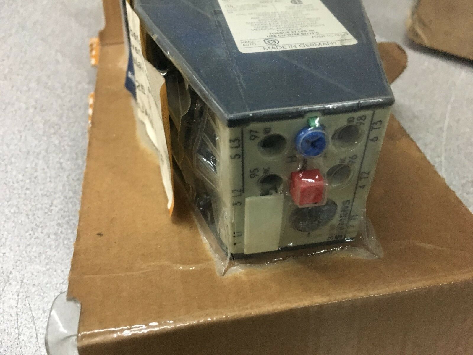 NEW IN BOX SIEMENS OVERLOAD RELAY 3UA5900-1B