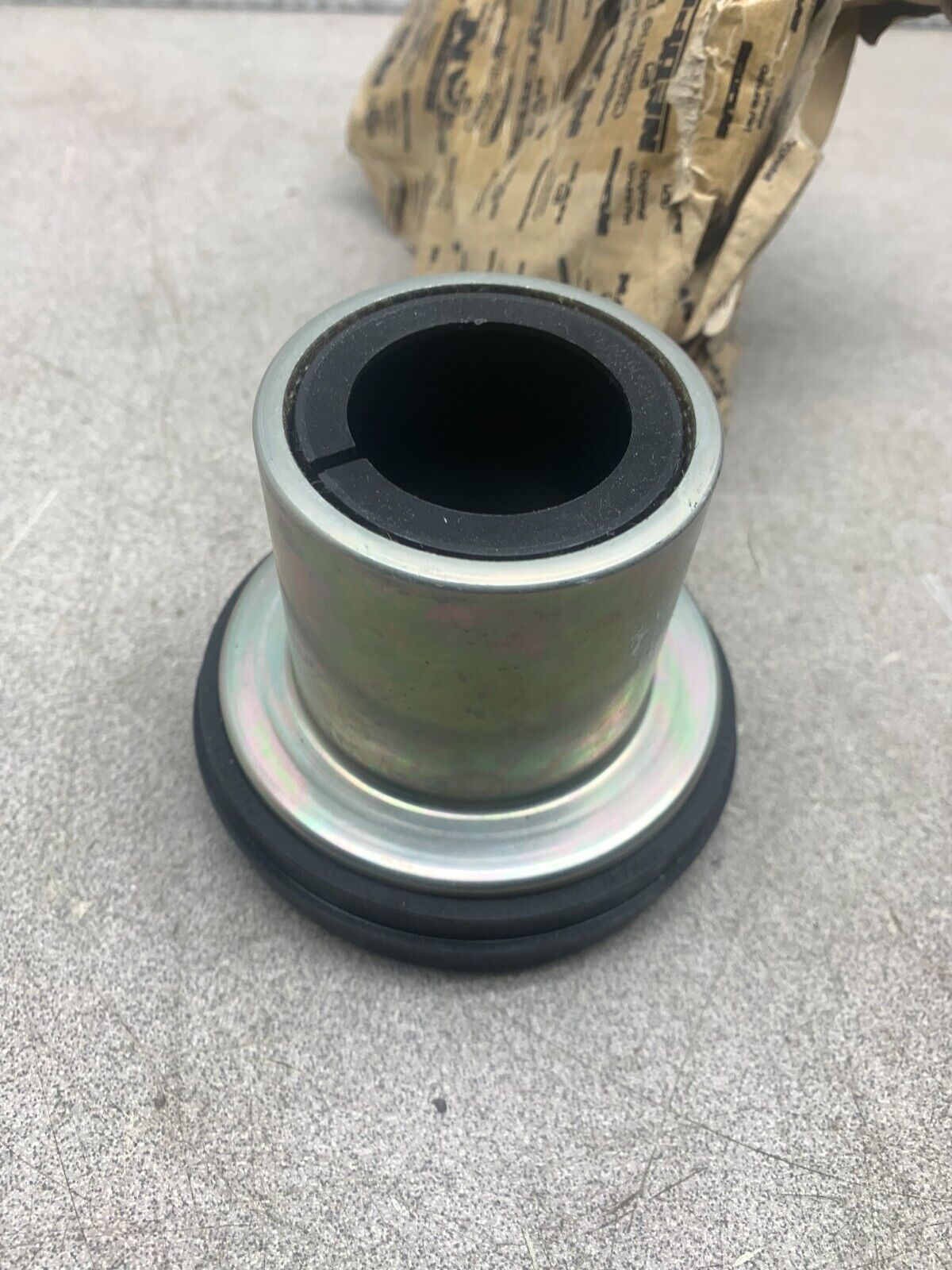 NEW IN BOX MAN BEARING NEEDLE SLEEVE 81.93404-0065