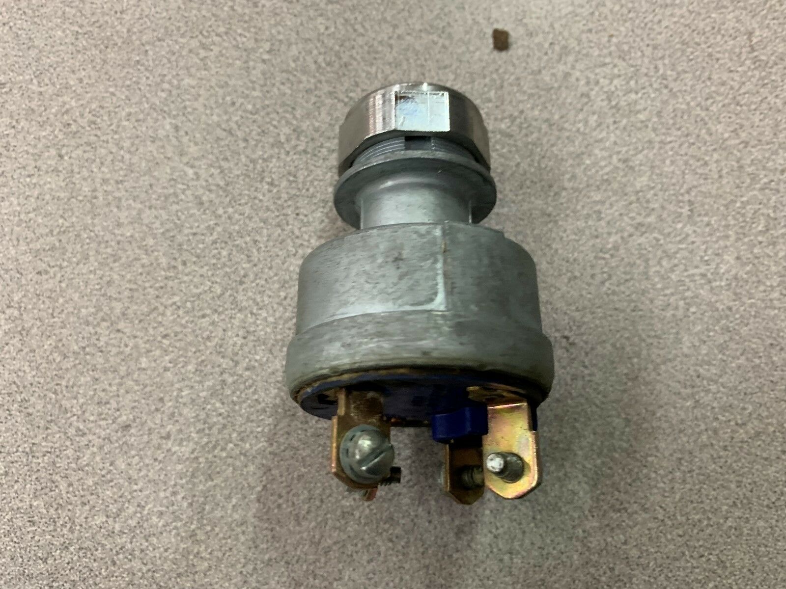 NEW NO BOX POLLAK 967614 KEYSWITCH (NO KEY) 4292483