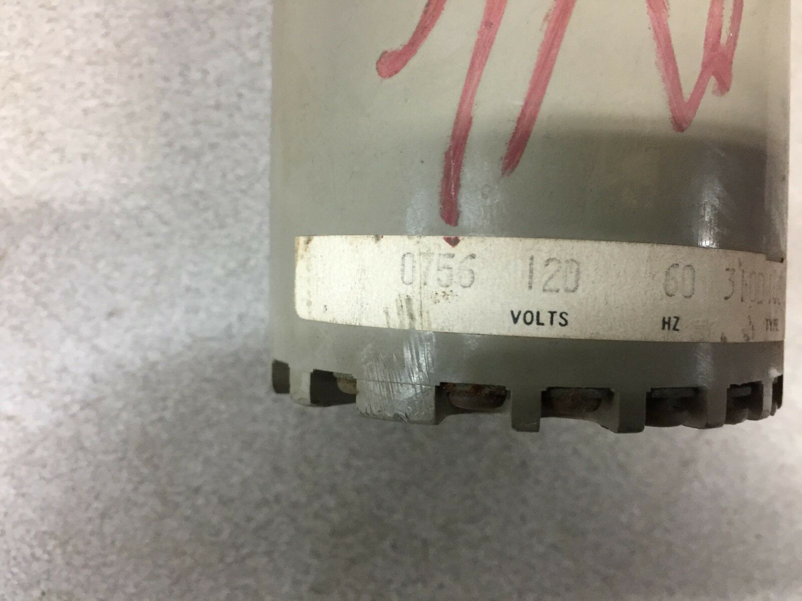 NEW NO BOX AIC 120VAC TIMER 31OD105A20RX