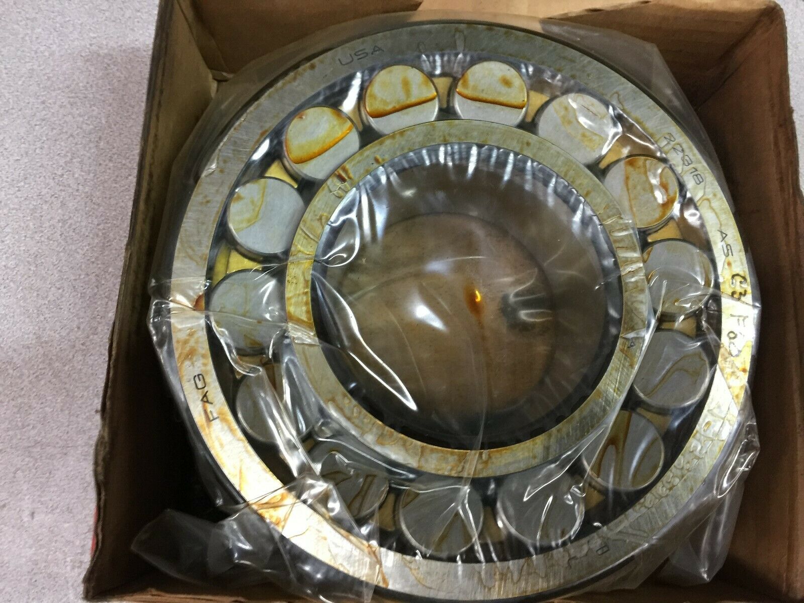 NEW IN BOX FAG ROLLER BEARING 22318 AS MA C3 F80