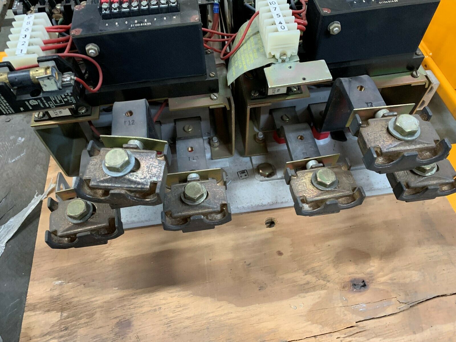 NEW NO BOX SQUARE D SIZE 6 REVERSING STARTER 8810 SHO 3 X55 SERIES B