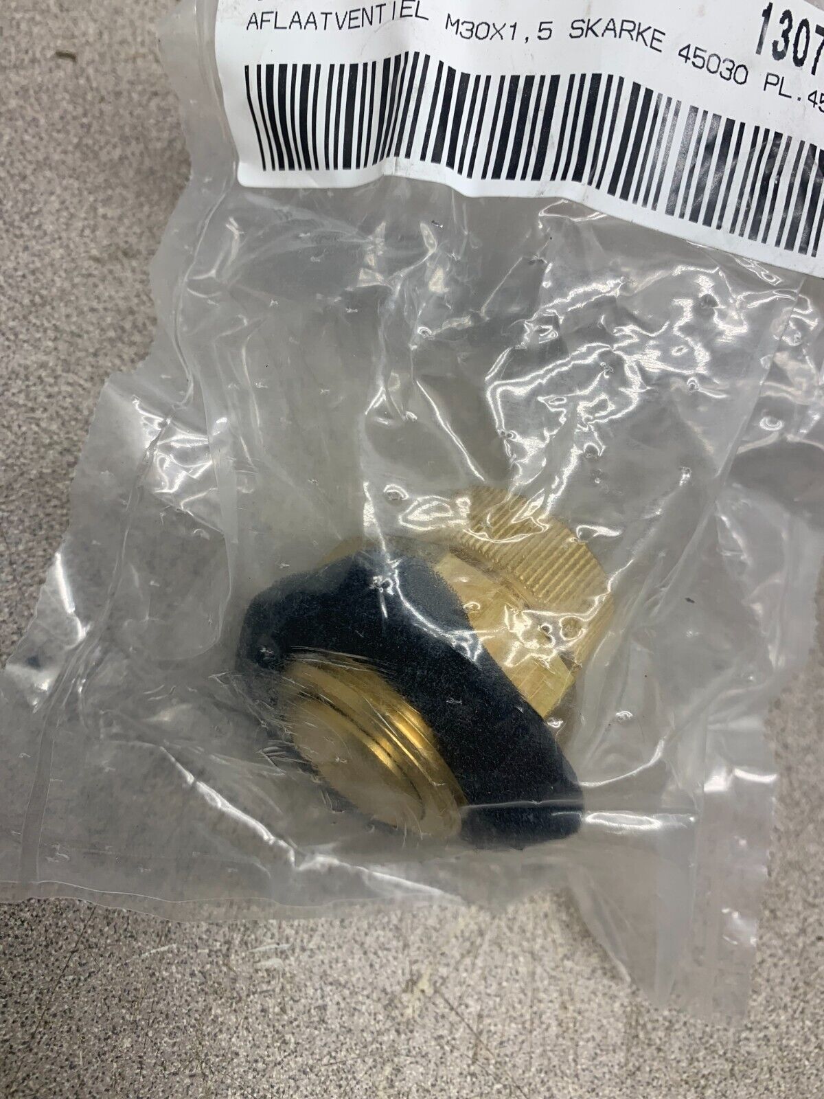 NEW IN PACKAGE ABC PARTS DRAIN VALVE 10772041