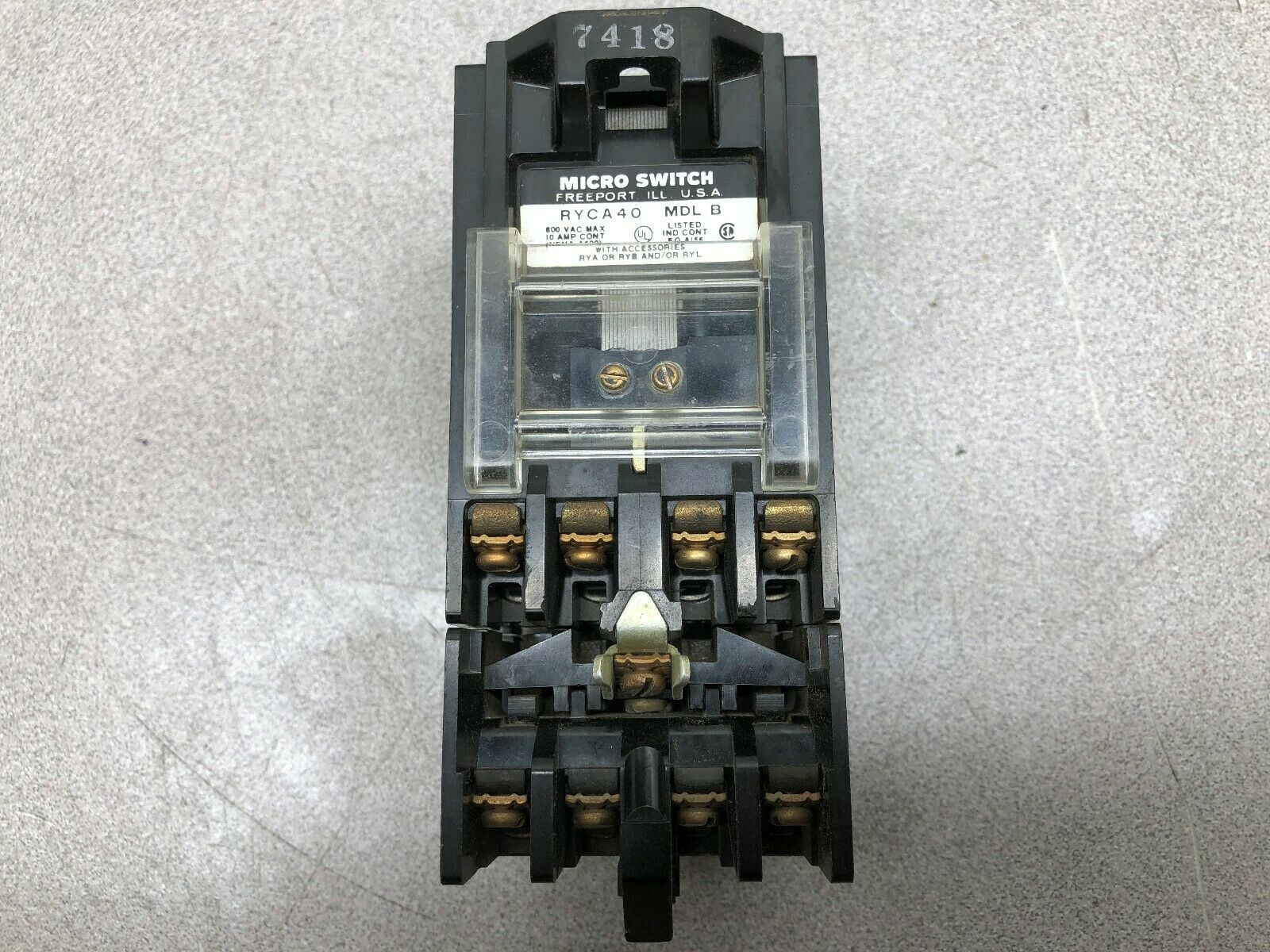 USED MICRO SWITCH 10 AMP 600 VAC MAX 120 VAC COIL 8 POLE CONVERTABLE CONTACTOR