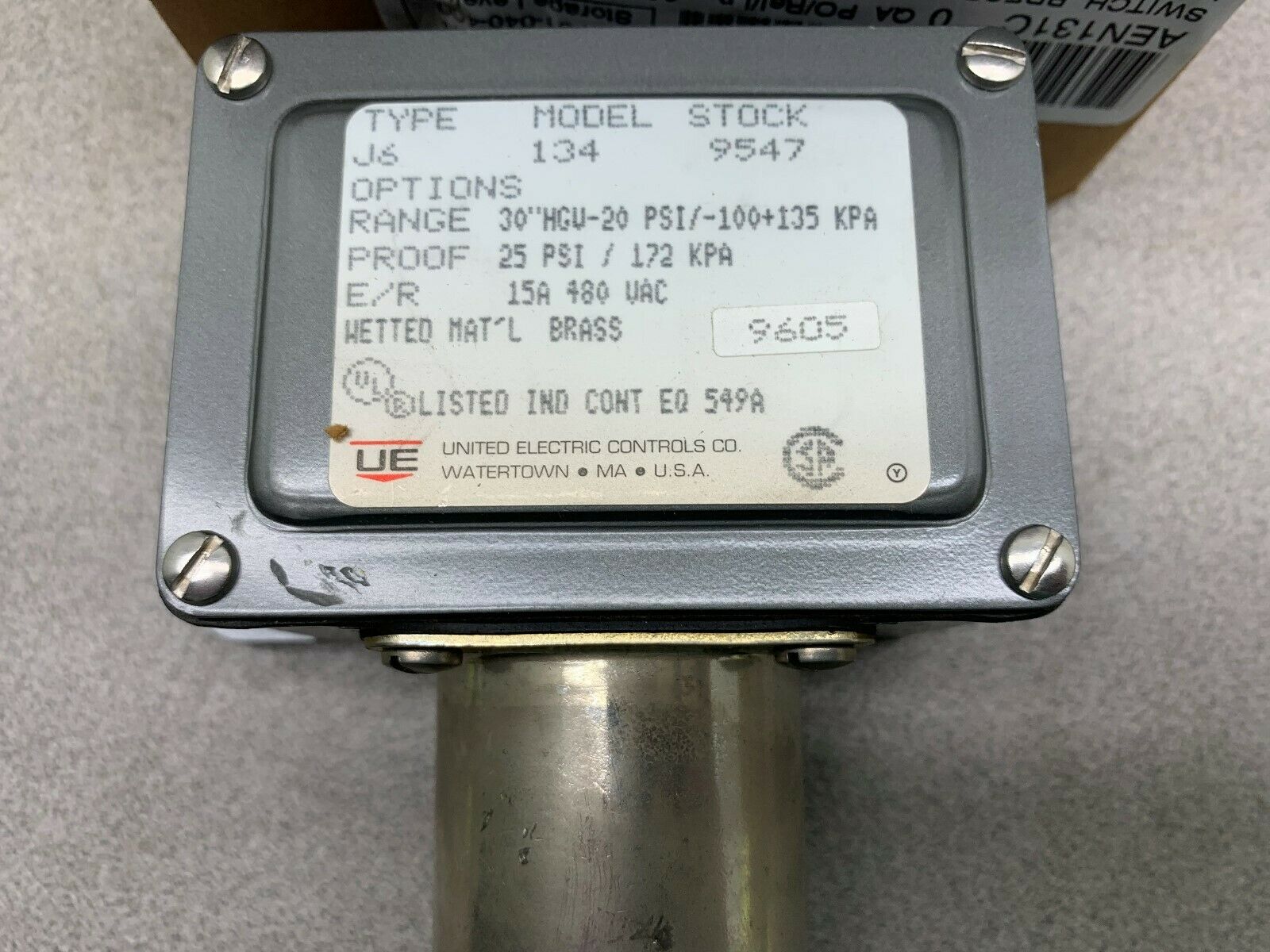 NEW IN BOX UE SWITCH J61349547