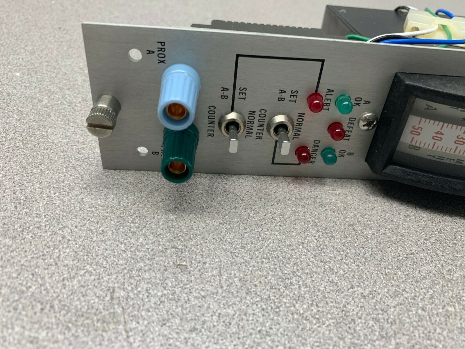 NEW NO BOX BENTLY NEVADA DUAL THRUST MONITOR 7200 DVTP-R