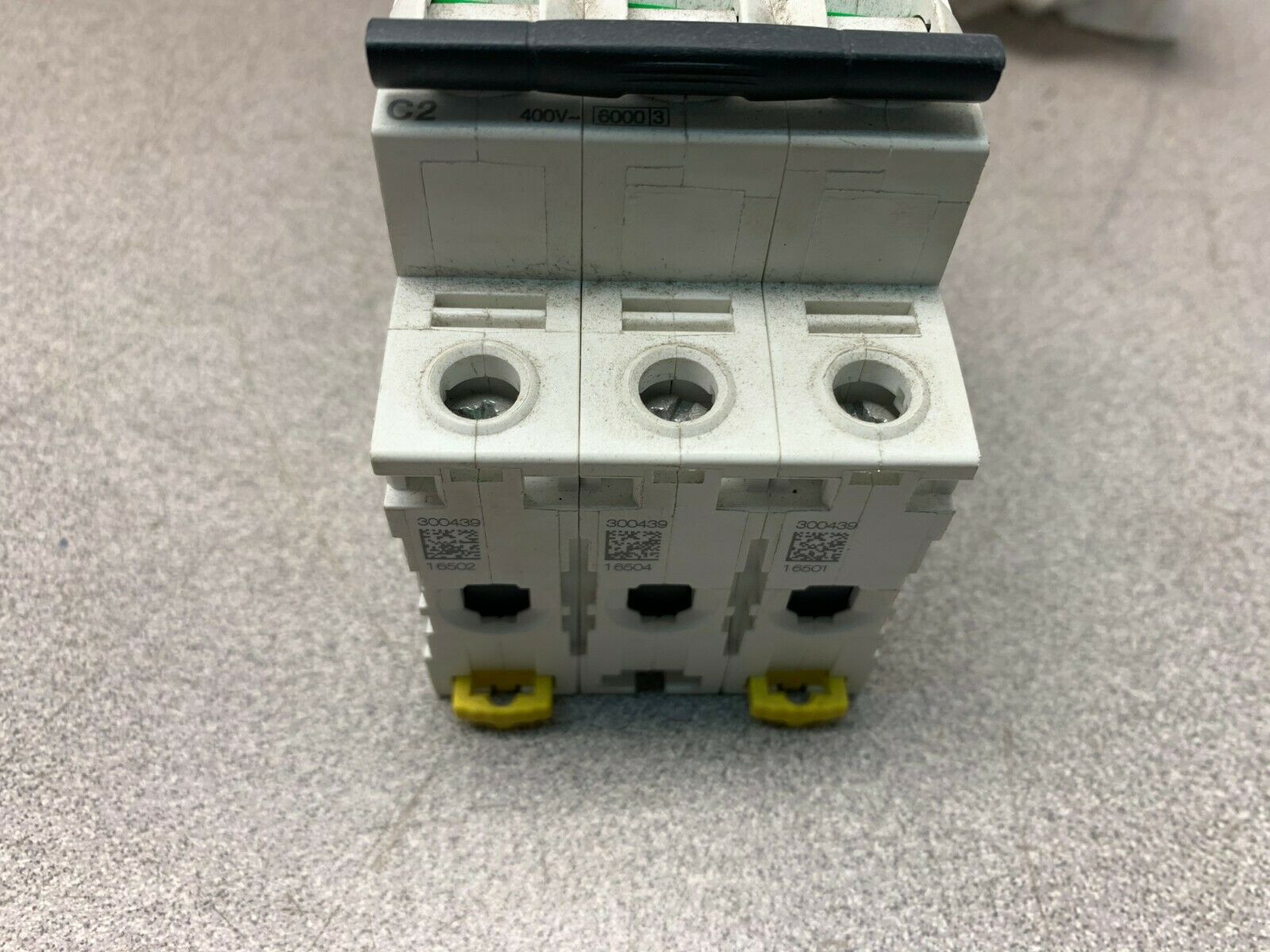 USED SCHNEIDER ELECTRIC IC60N C2A BREAKER IEC/EN 60898-1