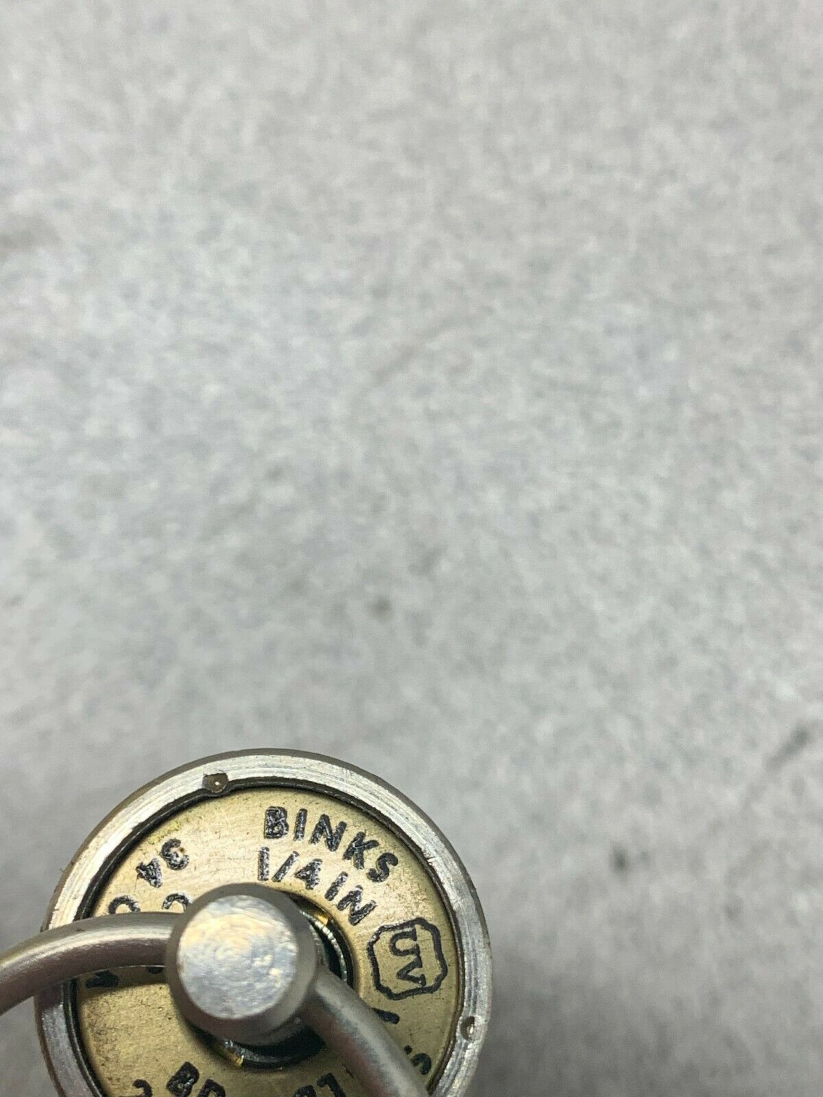 NEW NO BOX BINKS 1/4" AIR RELIEF SAFETY POP VALVE 110LB. PSI 34CFM 83-1879