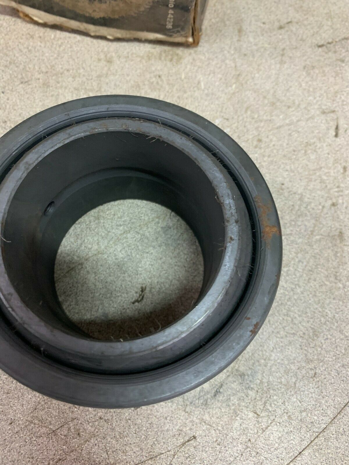 NEW GM TEREX 9229428 PLAIN LEEVE BEARING 1-9229428