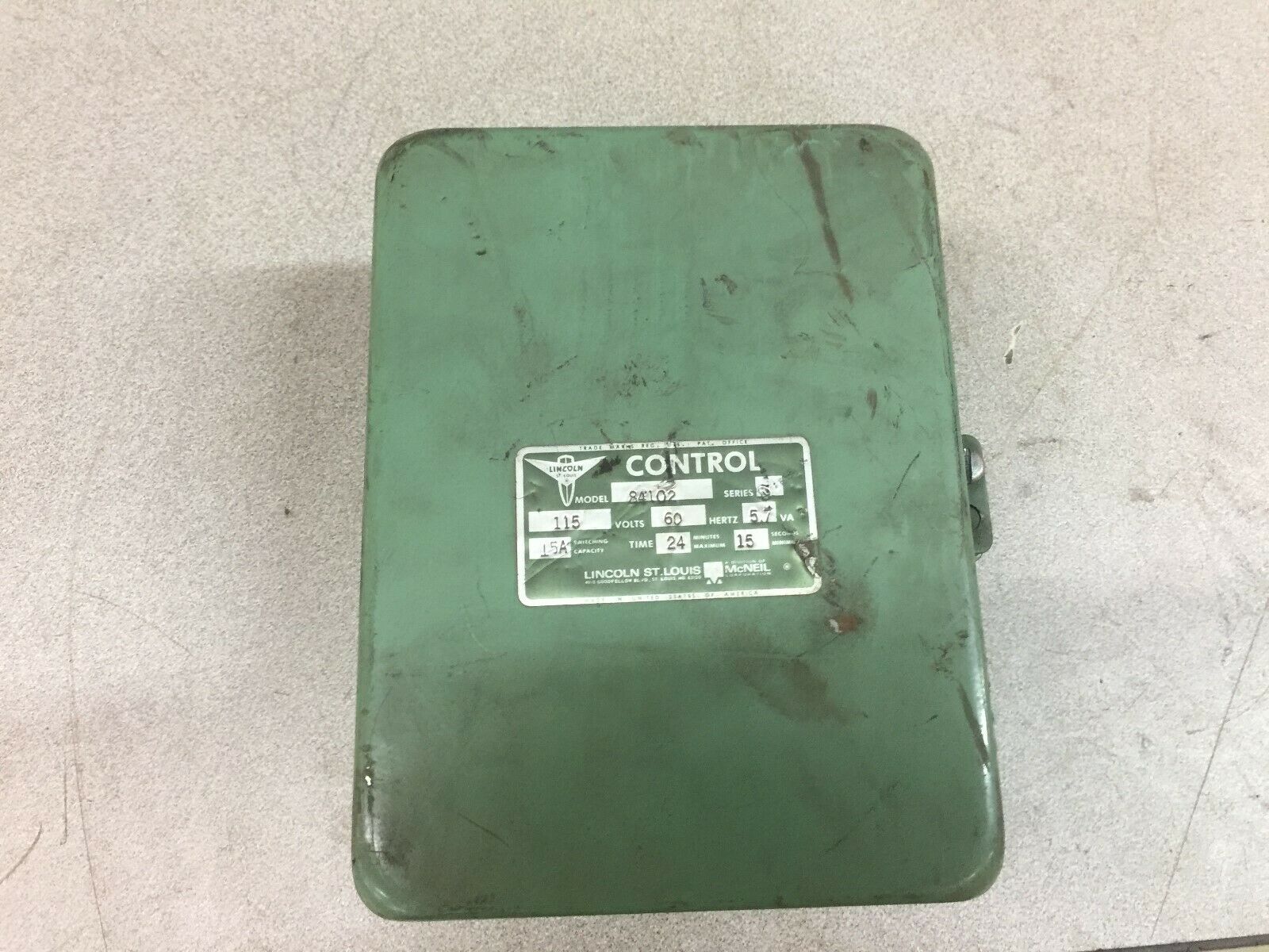 NEW NO BOX LINCOLN 115VAC 15 AMP 24MIN-15SEC TIMING CONTROL 84102