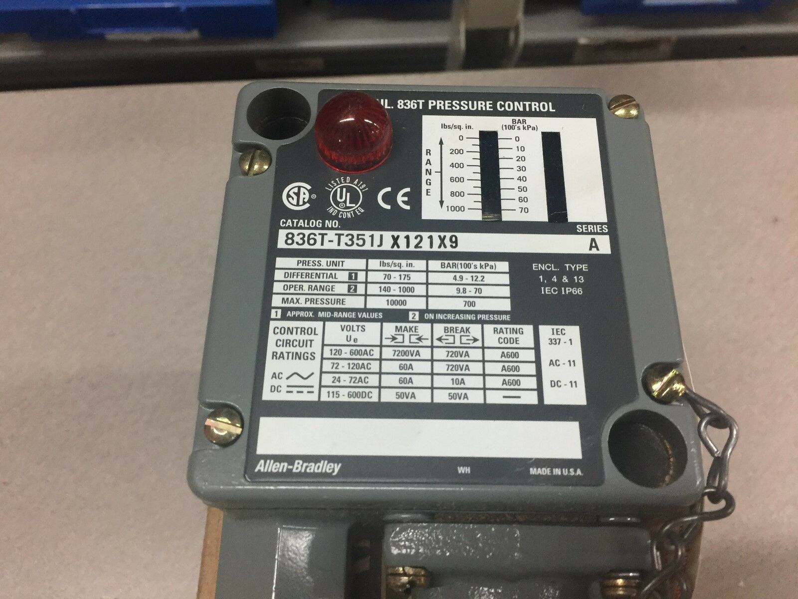 NEW IN BOX ALLEN BRADLEY PRESSURE CONTROL SWITCH 836T-T251JX12X9