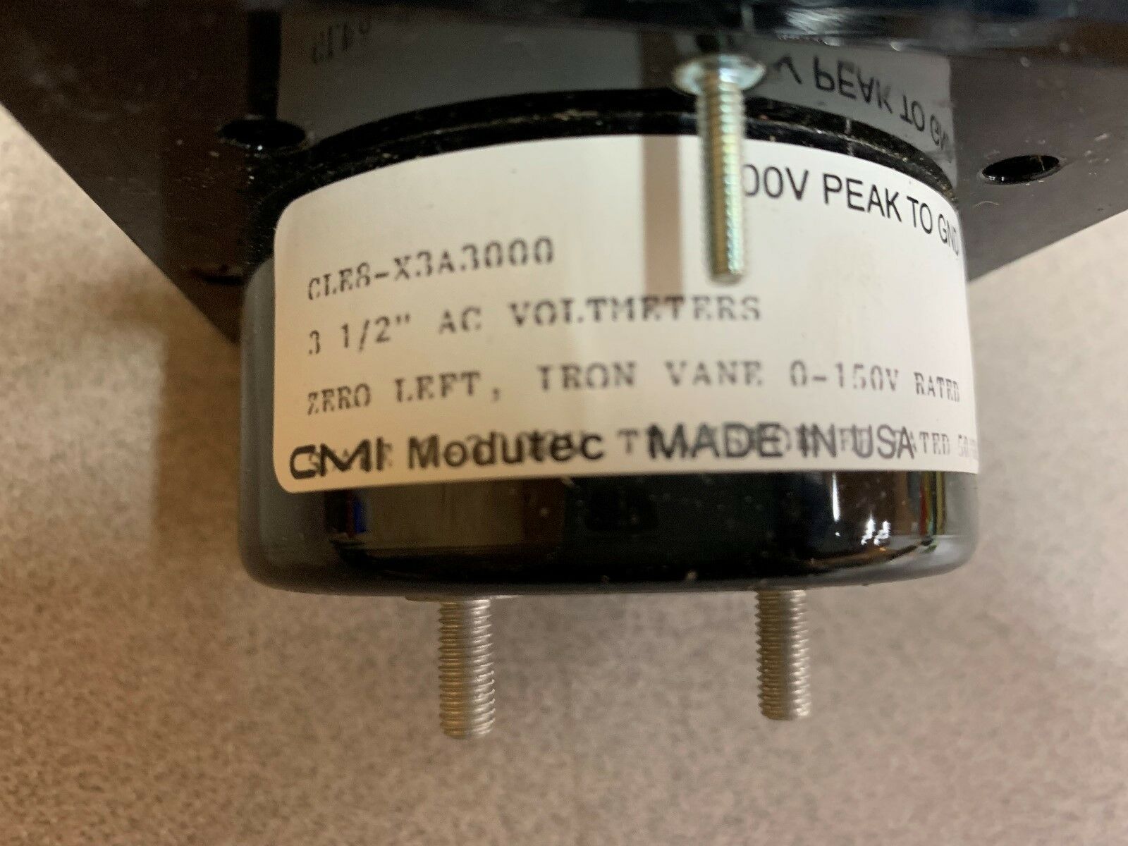 NEW IN BOX TRIPLETT 0-3000 AC VOLTS PANEL METER CLE8-X3A3000