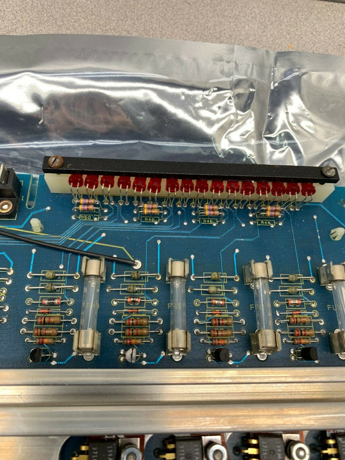 USED GENERAL ELECTRIC OUTPUT CIRCUIT BOARD IC600YB906A