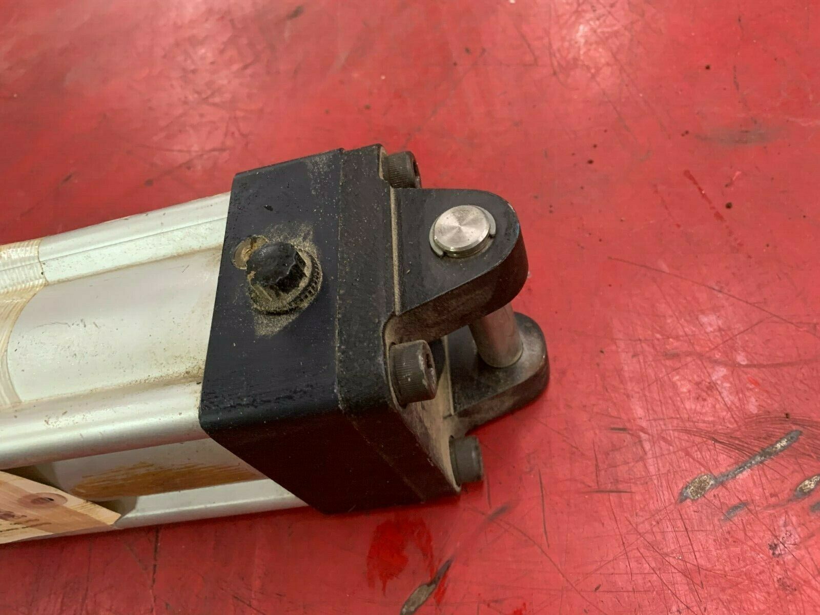 NEW NO BOX SCHRADER BELLOWS PNEUMATIC CYLINDER 80 CTMER14MC 250.00