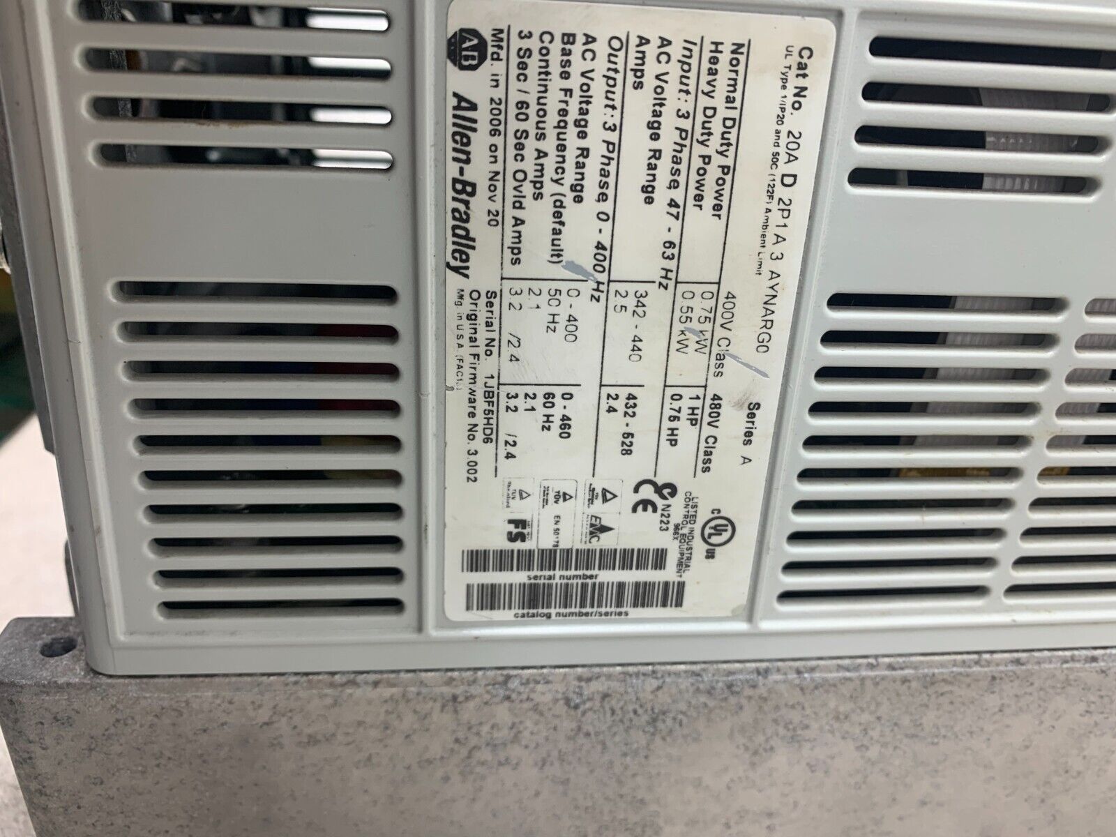 USED ALLEN-BRADLEY 1HP POWERFLEX 70 DRIVE 20AD2P1A3AYNARG0