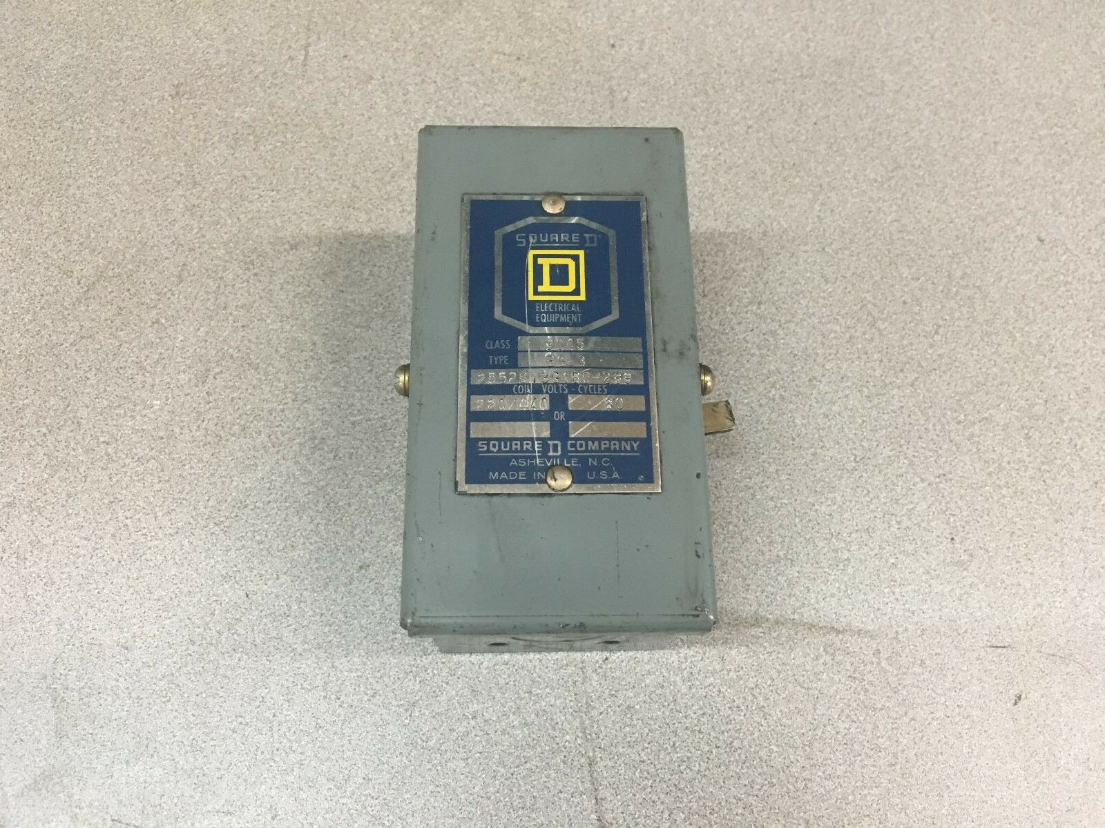 NEW NO BOX SQUARE D MAGNETIC UNLOADER 9045 BG-3