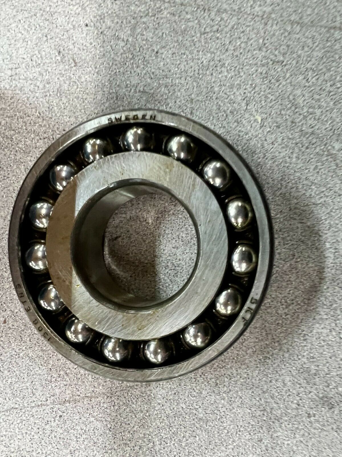 NEW IN BOX SKF ROLLER BEARING 1308 ETN9