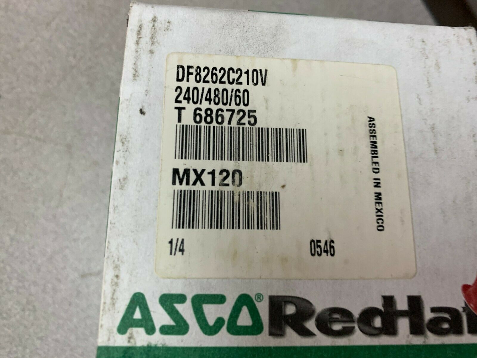 NEW IN BOX ASCO RED HAT 1/4" SOLENOID VALVE DF8262C210V