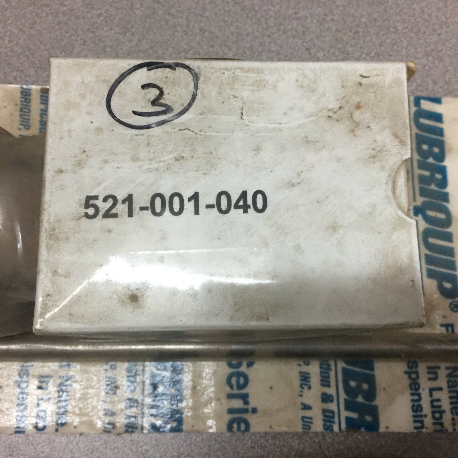 NEW IN ORIGINAL PACKAGE LUBRIQUIP OIL LEVEL SWITCH 521-001-040