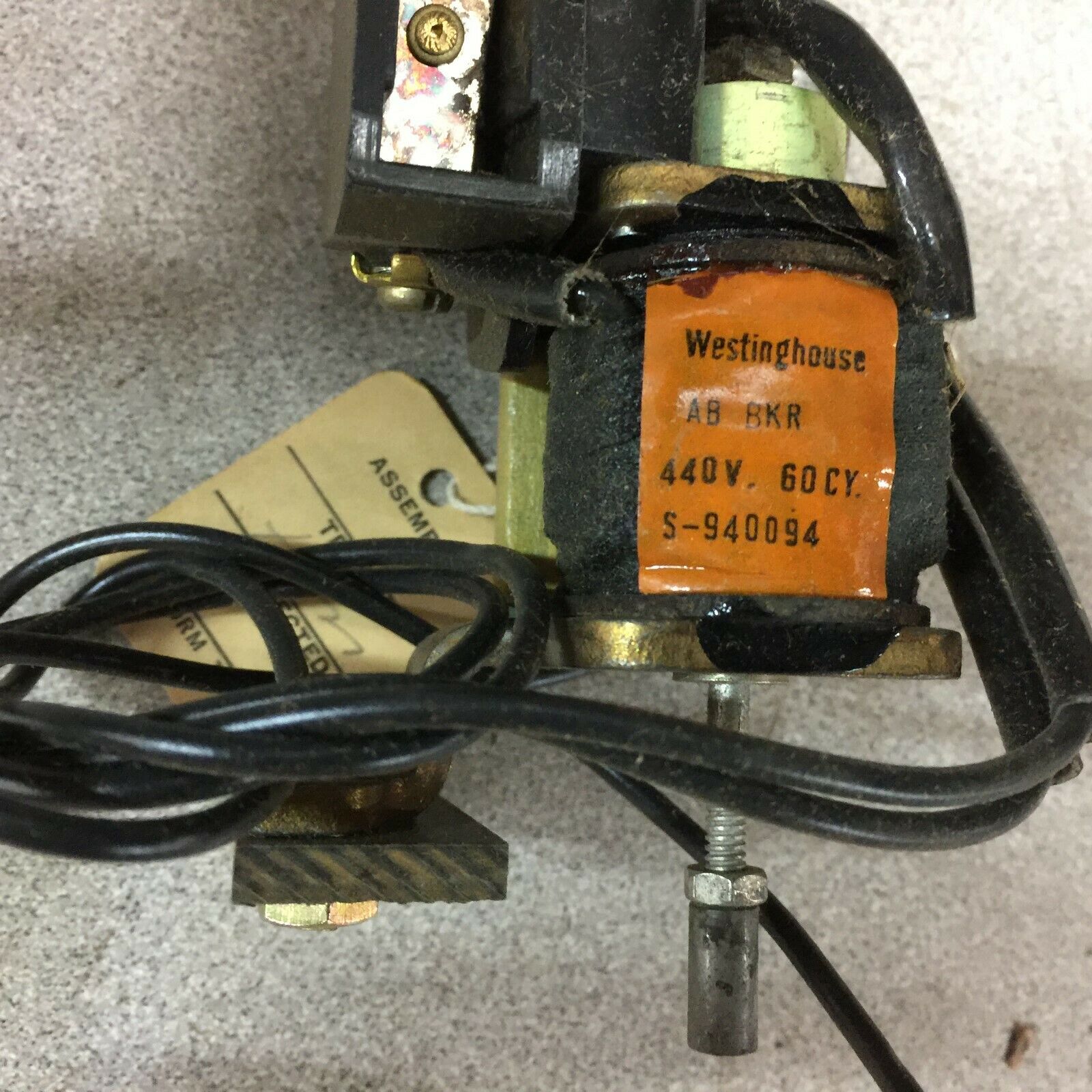 NEW IN BOX WESTINGHOUSE 440VAC SHUNT TRIP FOR TYPE J-K-KL-LA&LAP S-940094 / 60A