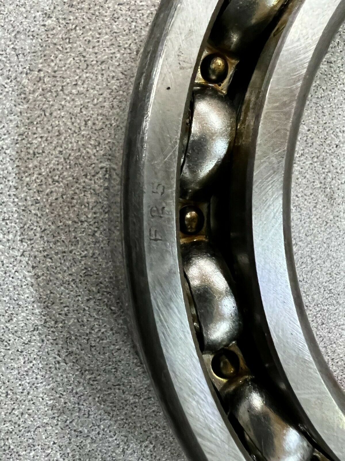 NEW IN BOX SNR ROLLER BEARING 6019