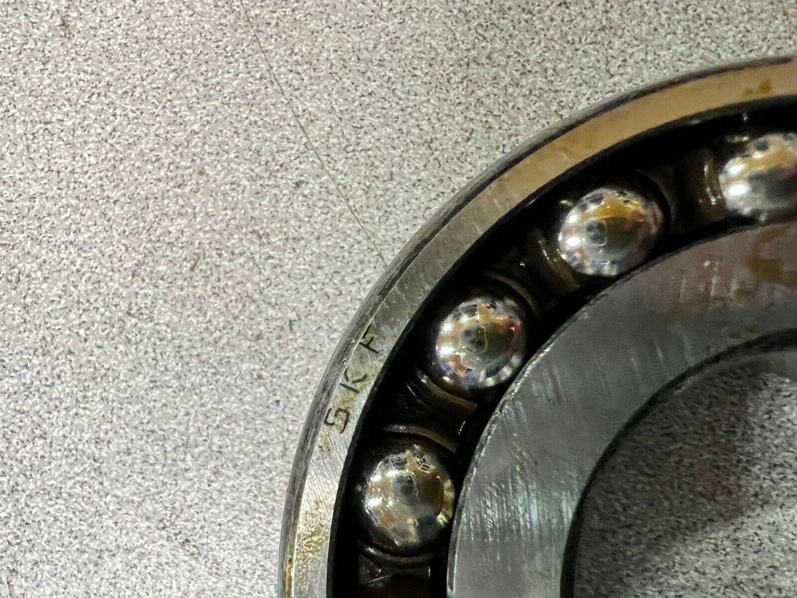 NEW IN BOX SKF ROLLER BEARING 1308 ETN9