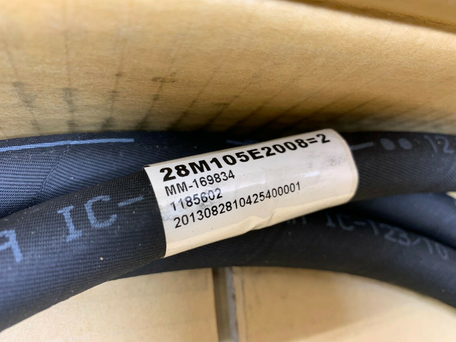 NEW PARKER HOSE 28M105E2008=2