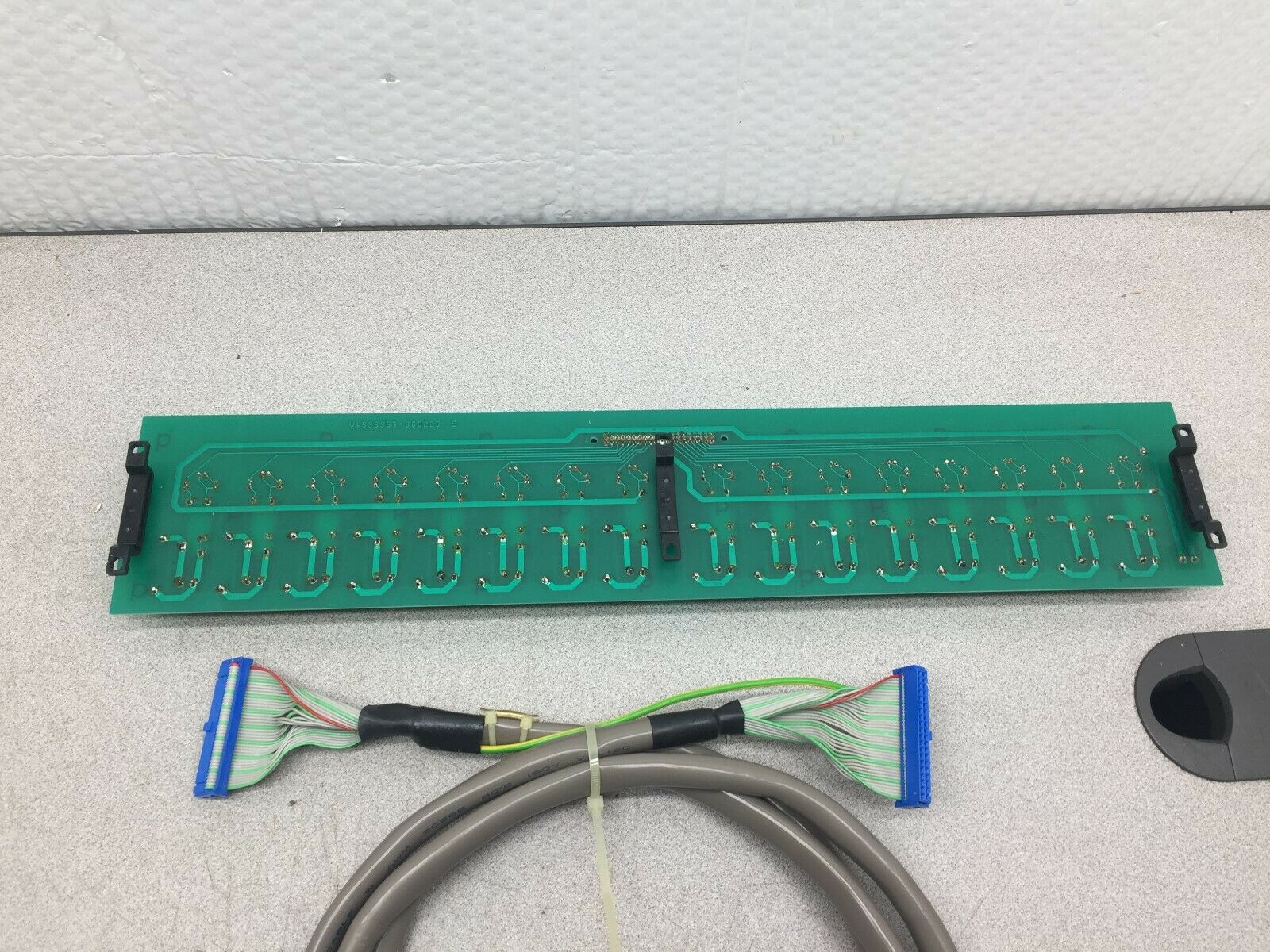 NEW NO BOX PLINTH FLAKT RELAY V4535357