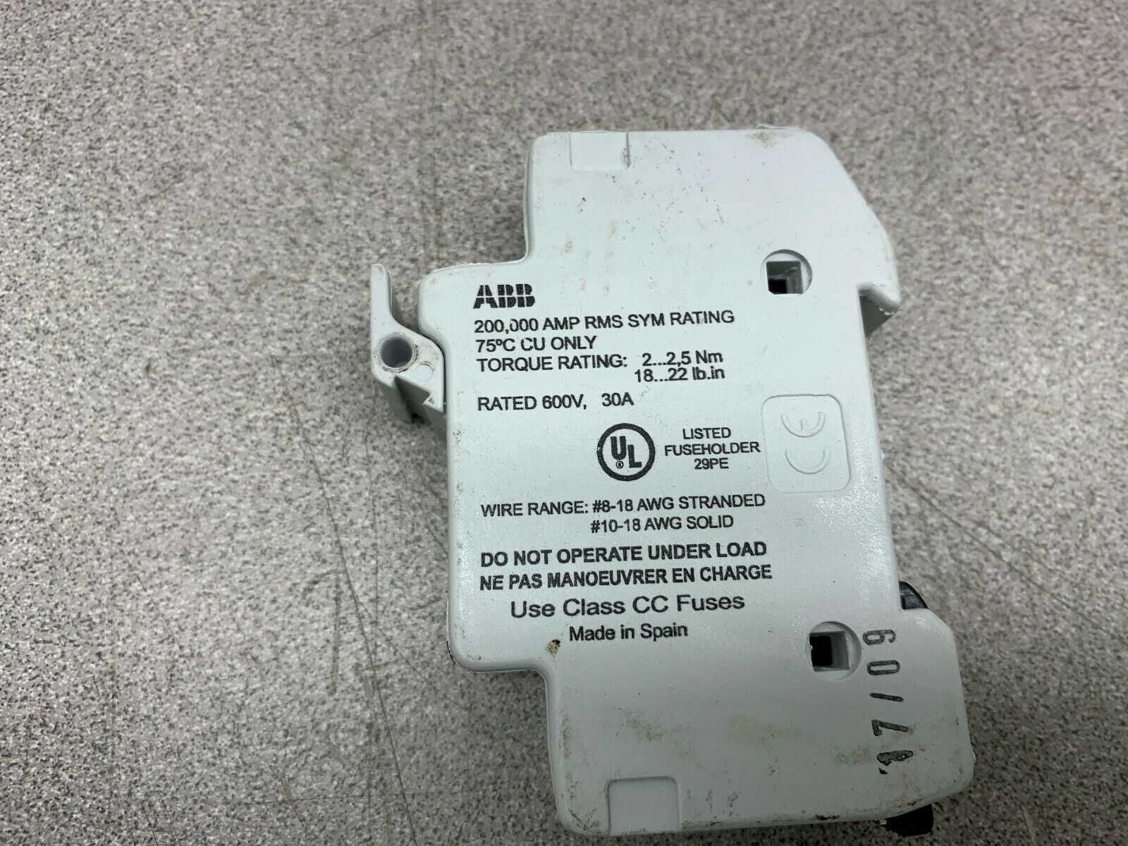 LOT OF 2 NEW NO BOX ABB FUSE BLOCK DL 16/17