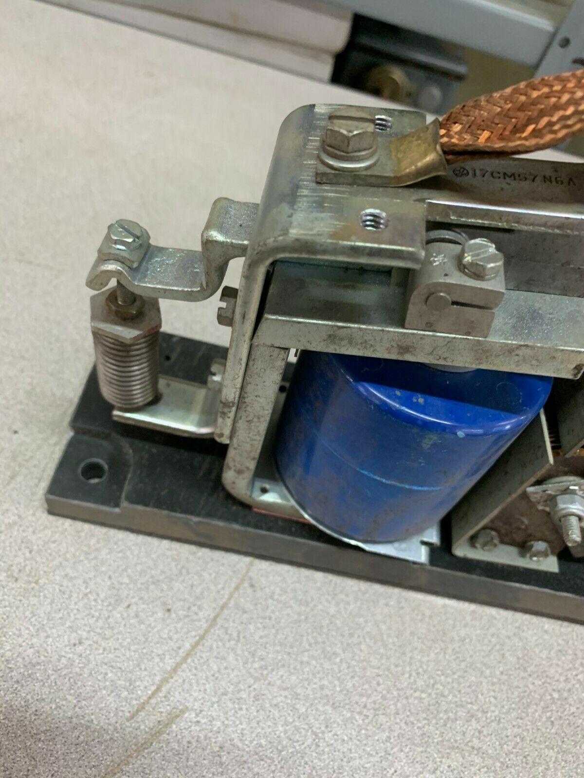 NEW NO BOX GENERAL ELECTRIC CONTACTOR 17CM57NGA