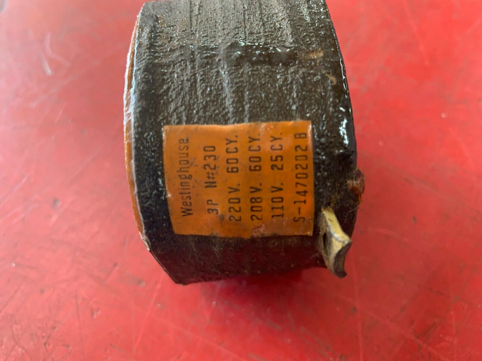 NEW NO BOX WESTINGHOUSE 110/220V. COIL 3PN#230