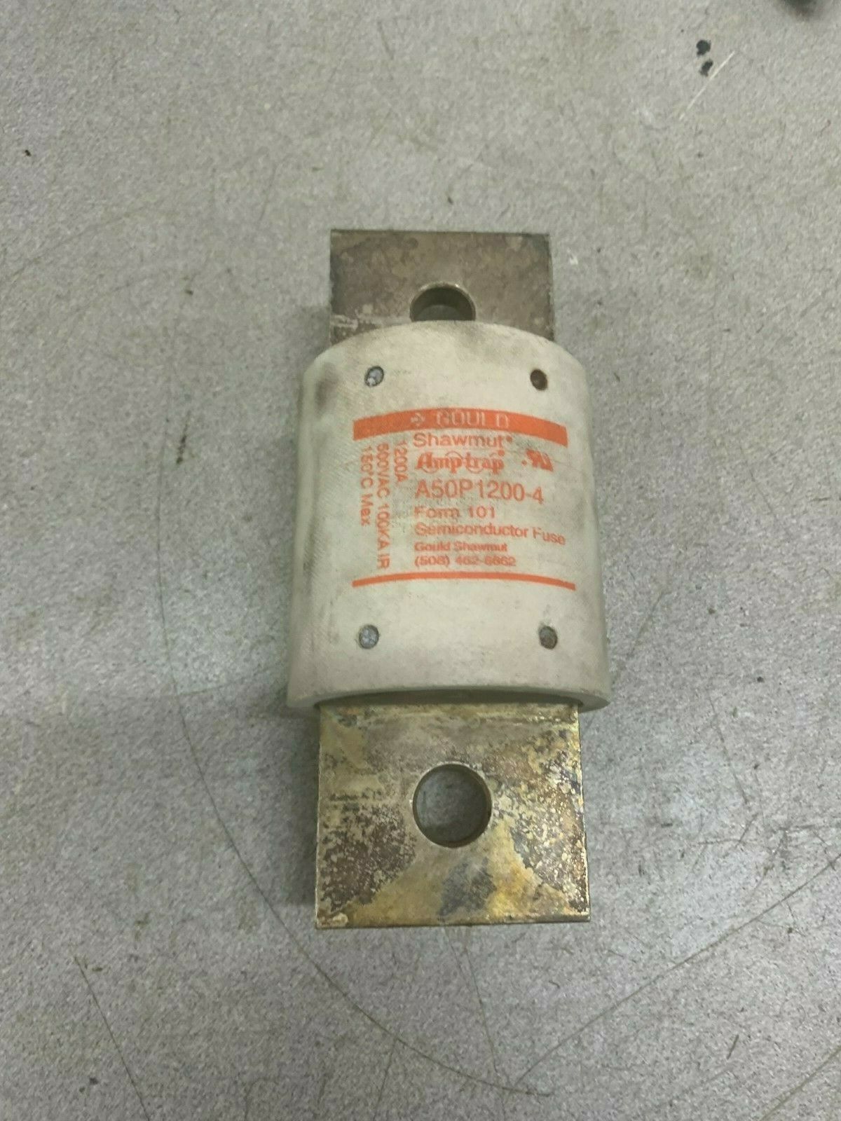 NEW NO BOX GOULD FUSE A50P1200-4