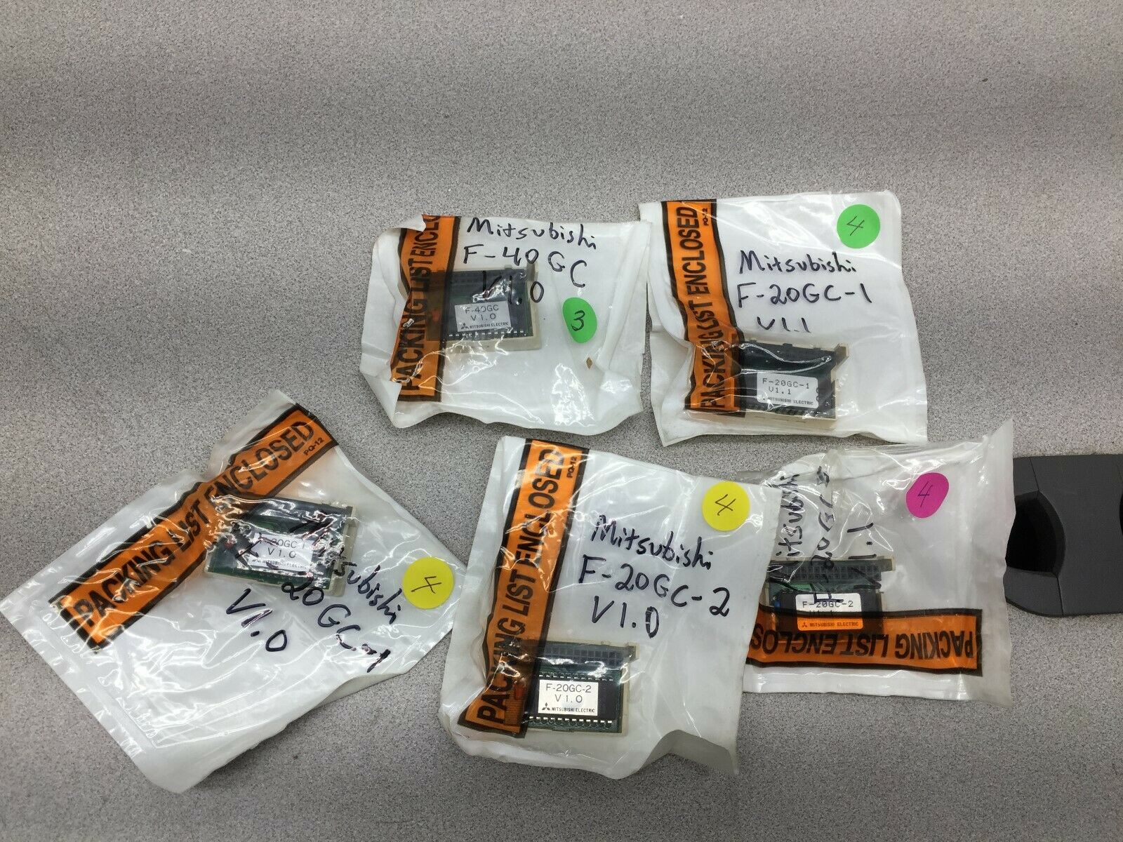 NEW IN BAG LOT OF 5 MITSUBISHI MEMORY MODULES F-40GC