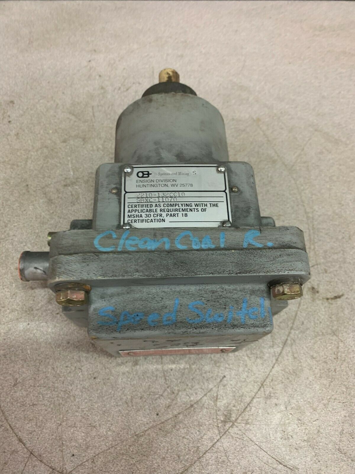 NEW NO BOX HUBBELL ENSIGN 2210-132CC10 SPEED SWITCH SBXC-11070