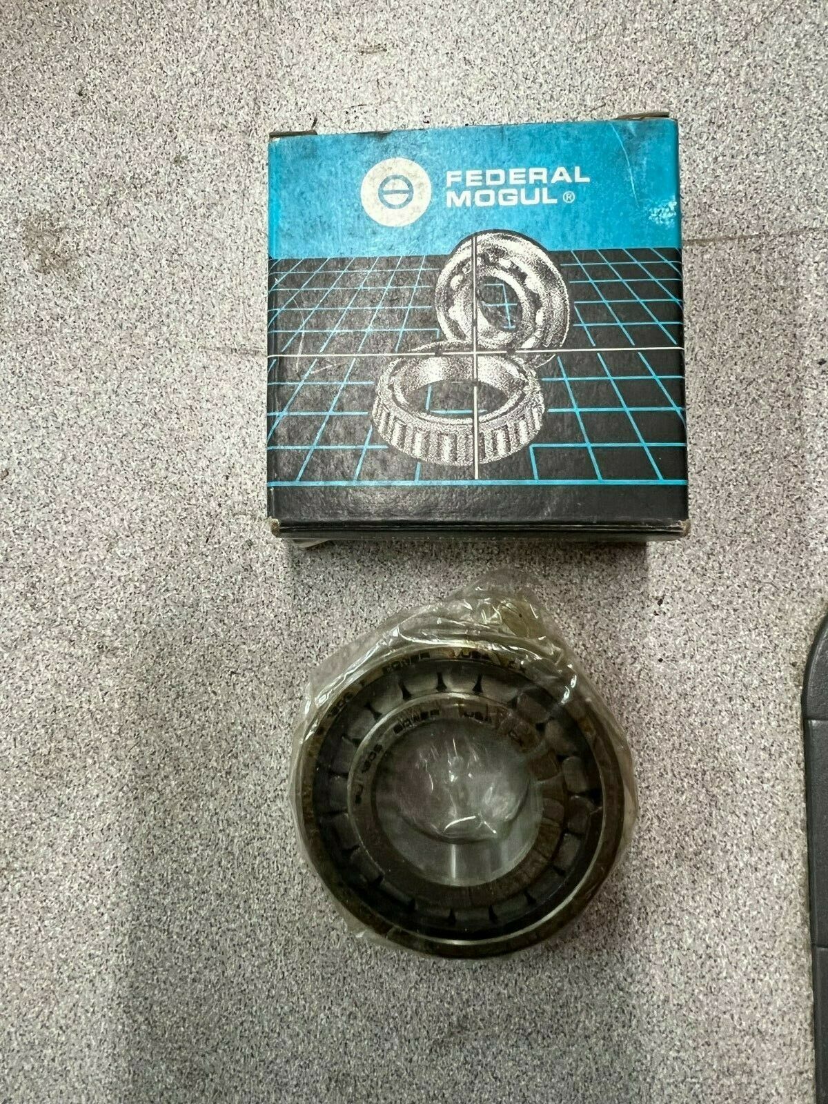 NEW IN BOX FEDERAL MOGUL/BOWER CYLINDRICAL BEARING MU-1205-TM