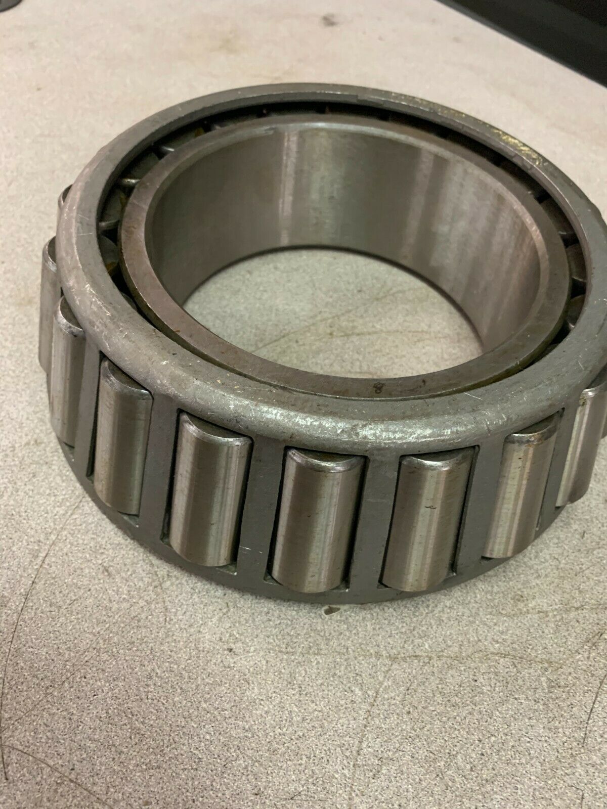 NEW NO BOX ZWZ TAPERED ROLLER CONE BEARING 7528E