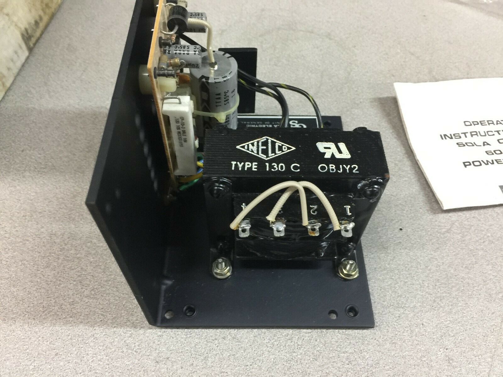 NEW NO BOX GS SOLA 120/240 VAC PRI 12 VDC SEC 5 AMPS POWER SUPPLY 83-12-250-2